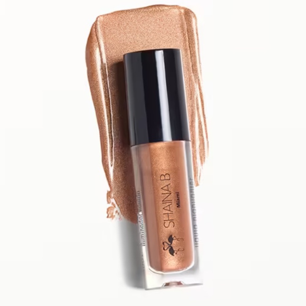 SHAINA B MIAMI
Flaminglow Liquid Highlighter